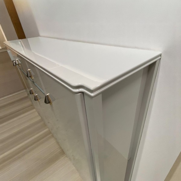 Modern 1500mm Sideboard-High-Gloss Gray Buffet Cabinet With Gold Acconts