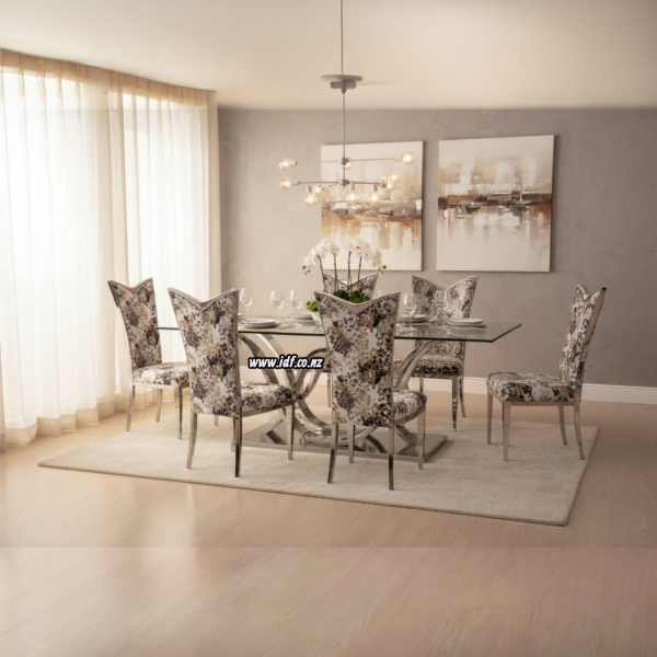 Unique Shape Clear glass top dining table 