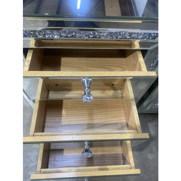 Diamond Crush Mirrored Glass 3 Drawers Beside Cabinet Diamond Crush Mirrored Glass 3 Drawers Beside Cabinet