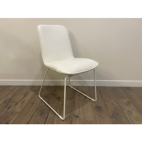 A882 Modern white chair
