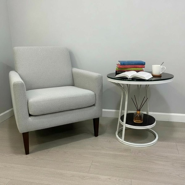 Glass top round side table -Height 55cm Glass top round side table -Height 55cm