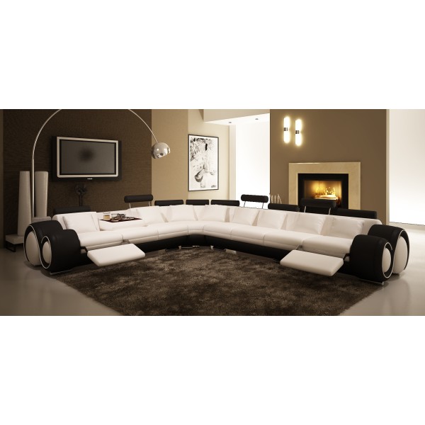 First Class leather Lounge Suite