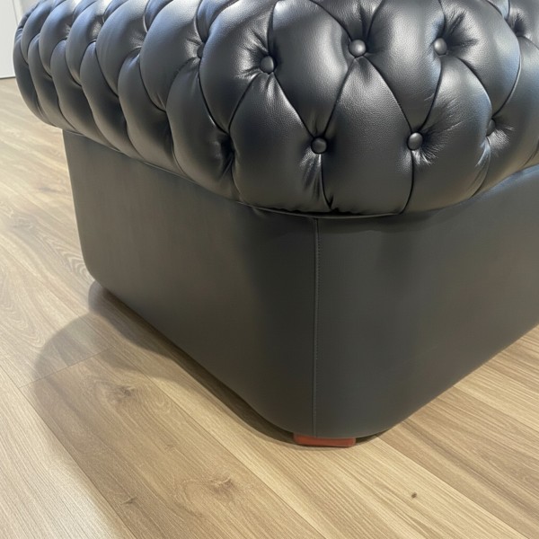 Leather Chesterfiled Armchair Leather Chesterfiled Armchair